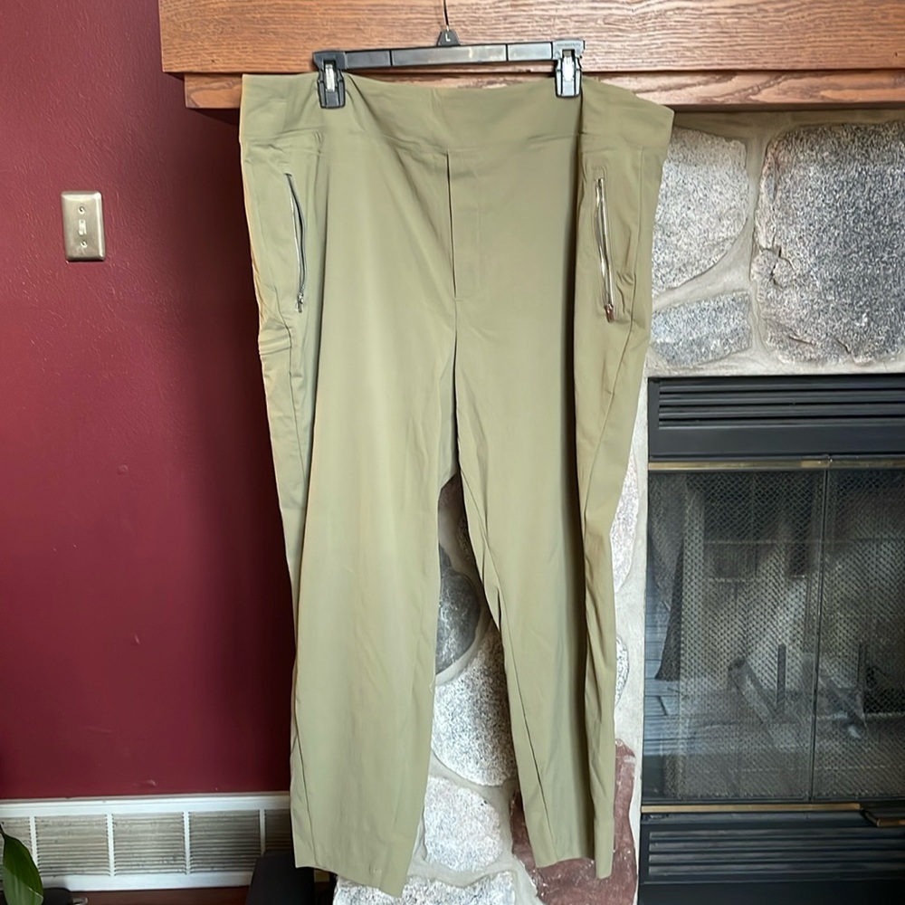 Athleta Jogger